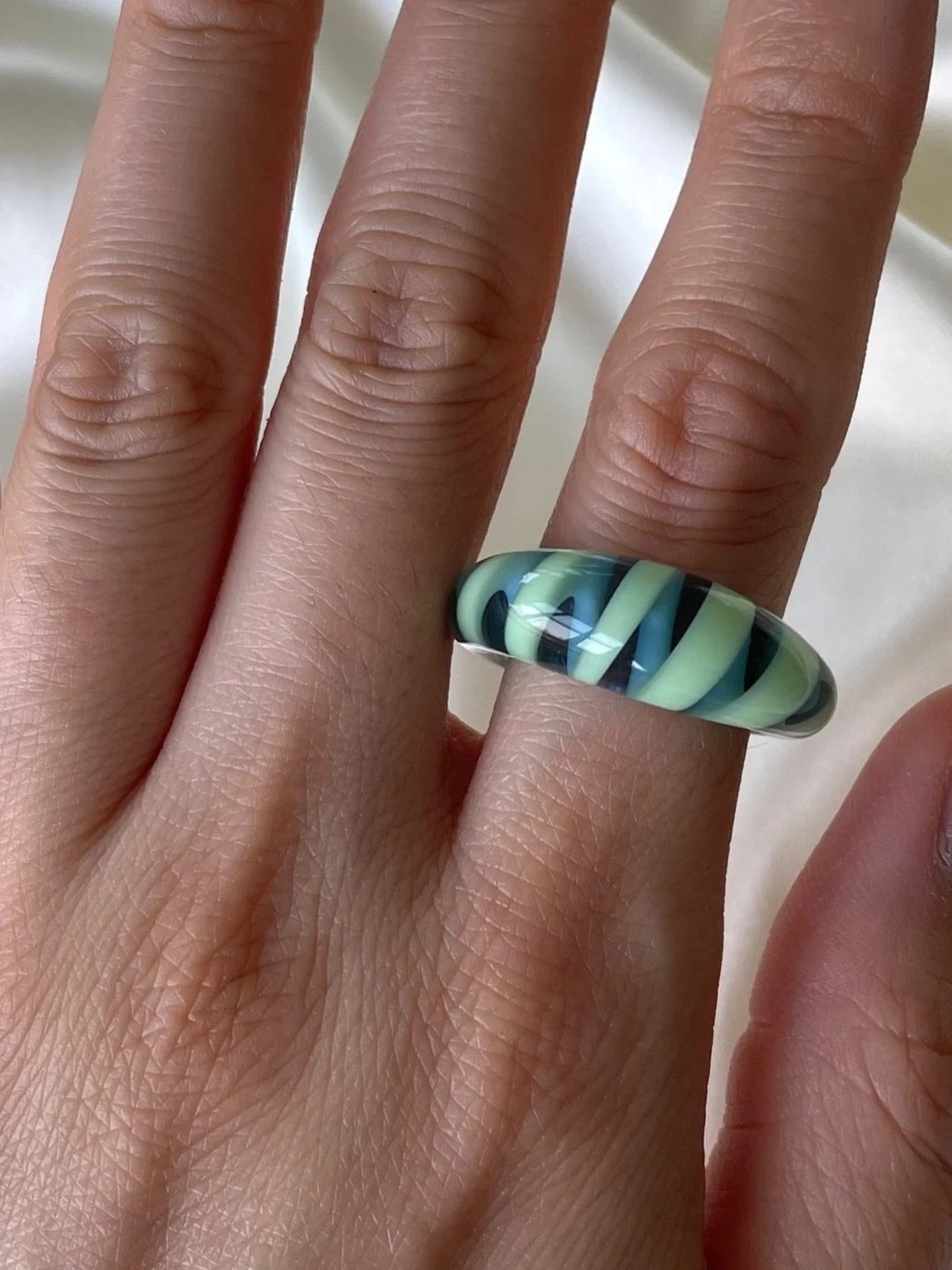 Spiral Glass Ring in Mint