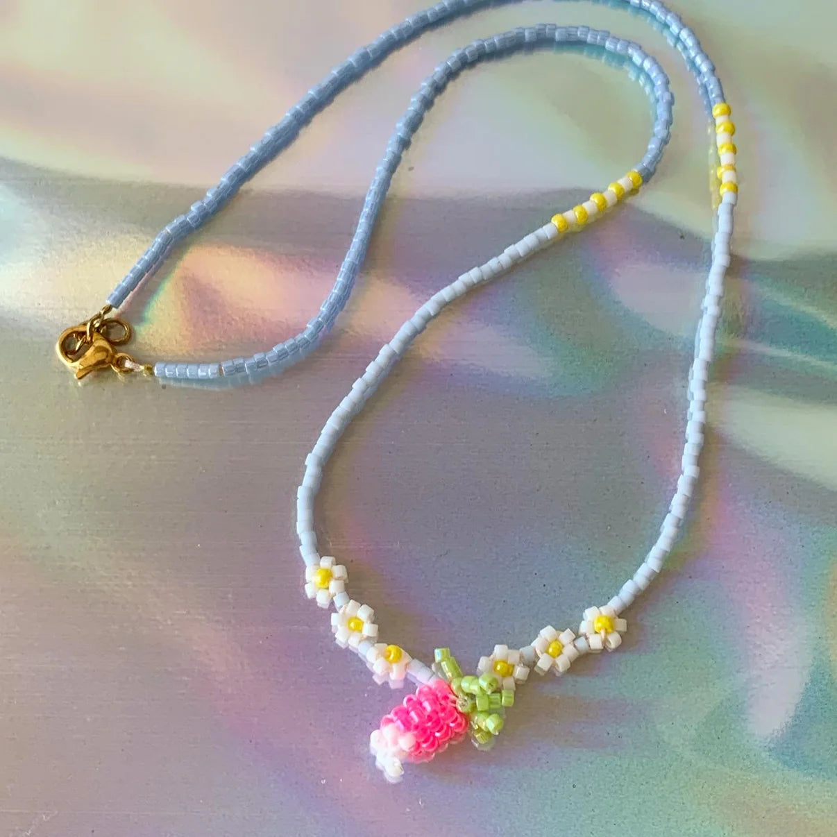 FRUTTI Flower Necklace - Radish