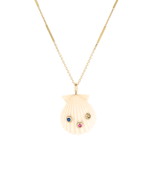 Concha Pendant Necklace